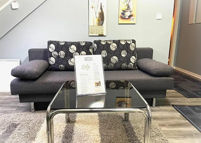 In Near Moselle Valley 公寓 *